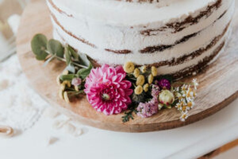 sweet table pour accompagner votre wedding cake